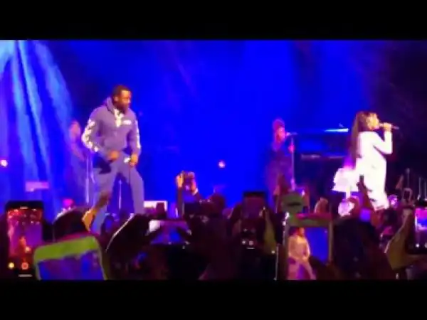 Meek Mill & Ella Mai Perform “24/7” Live In Brooklyn